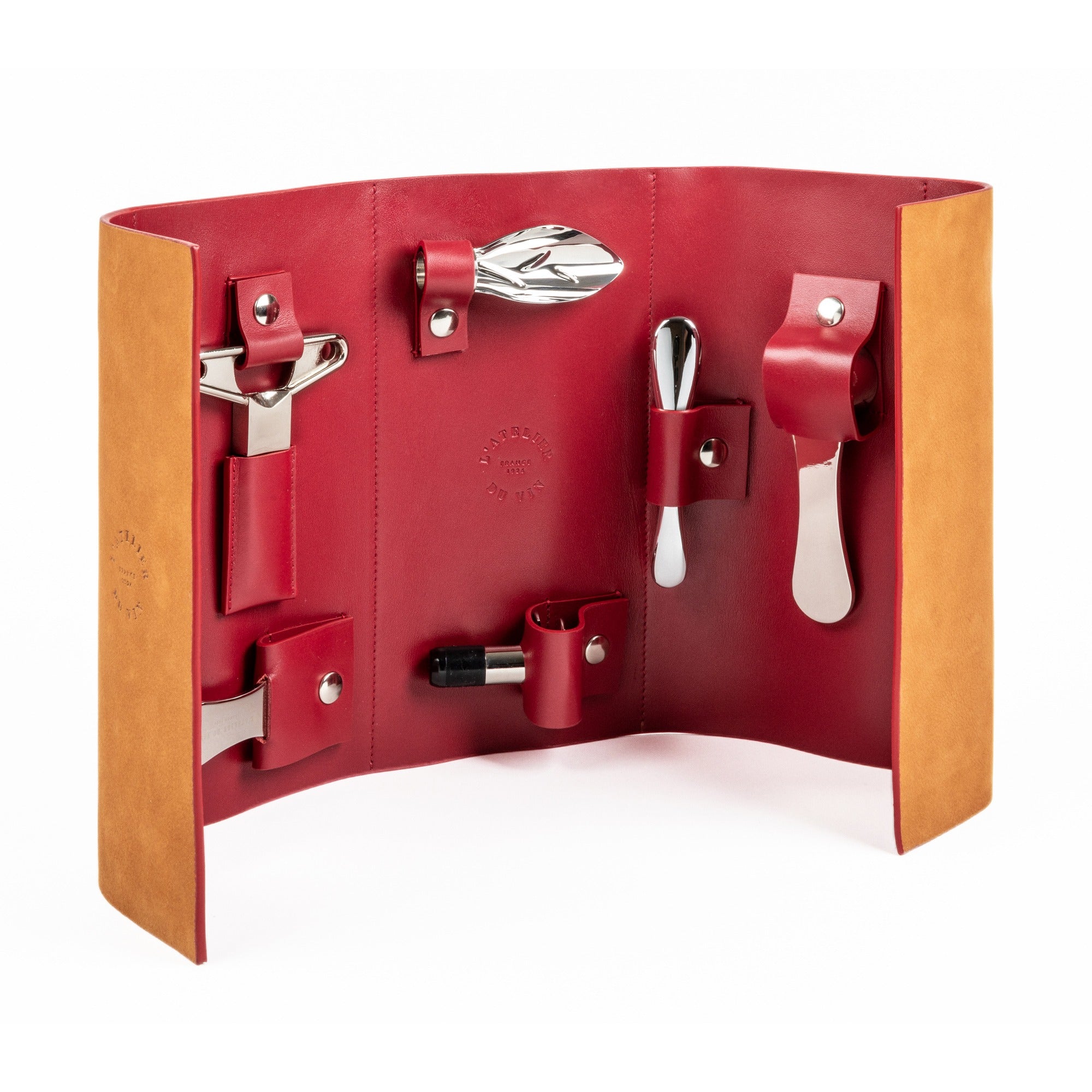 Estuche de vino nómada L'Atelier du Vin Oeno Collection Nomad abierto con accesorios de sumiller en cuero rojo