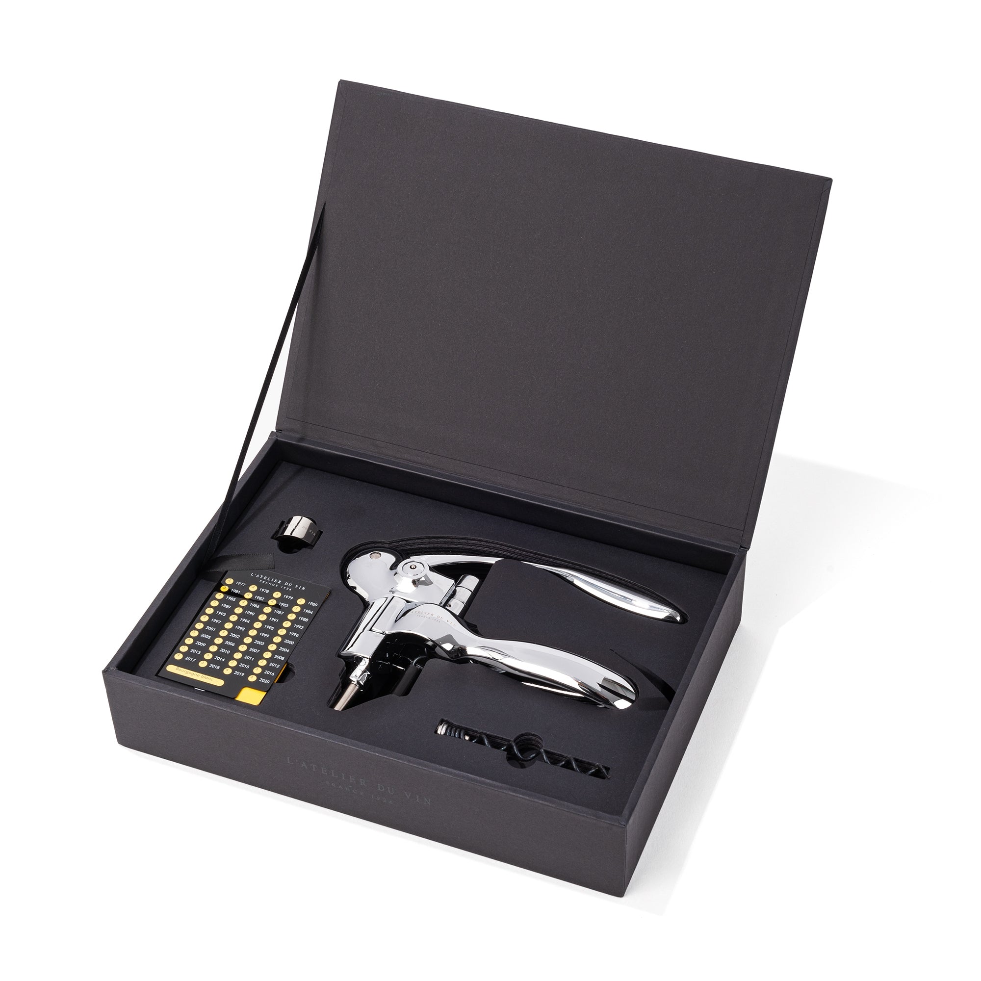 Set Oeno Box Sommelier de L'Atelier du Vin abierto con sacacorchos y accesorios de sumiller