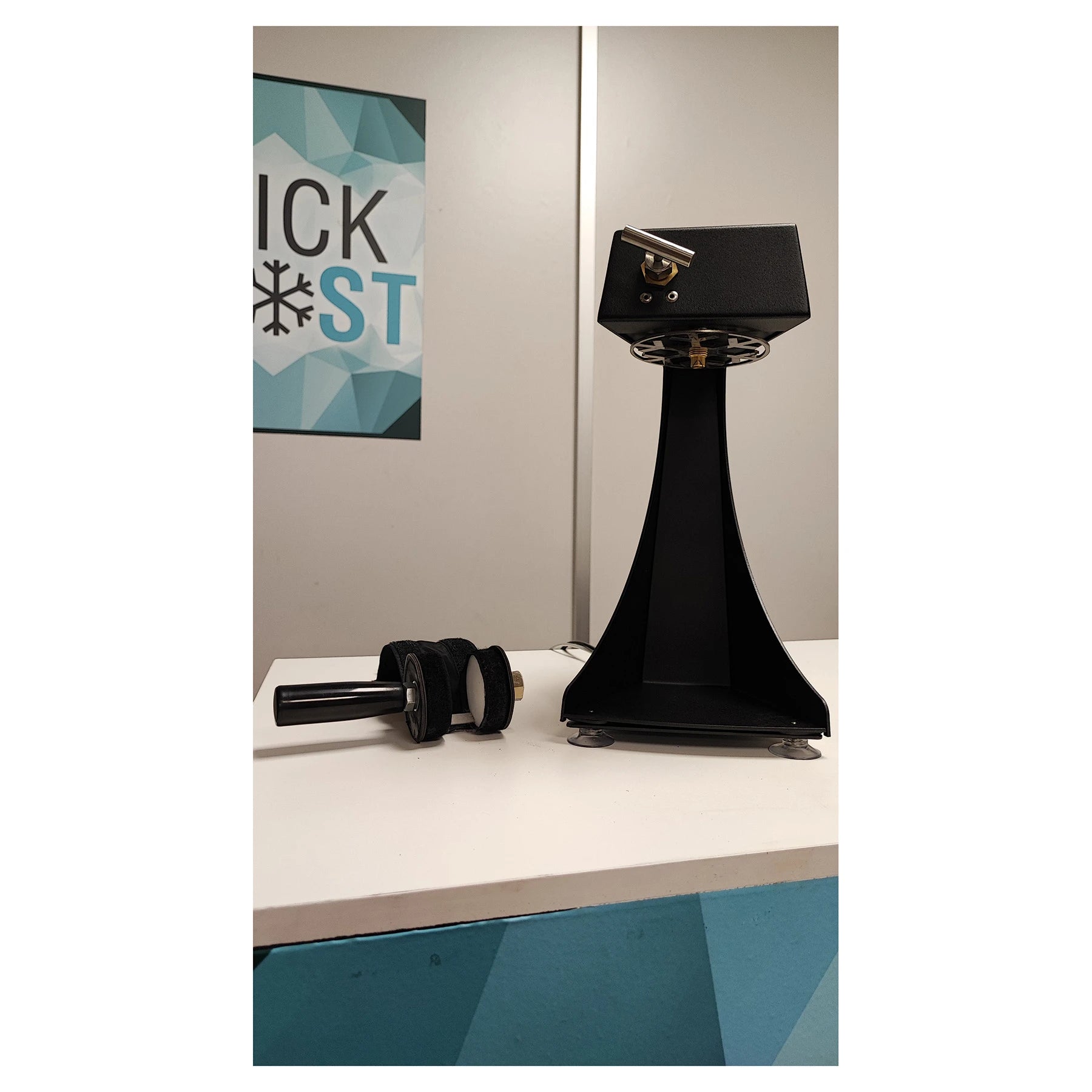 Escarchadora de copas y vasos + accesorio hielo seco QuickFrost ICG-5000