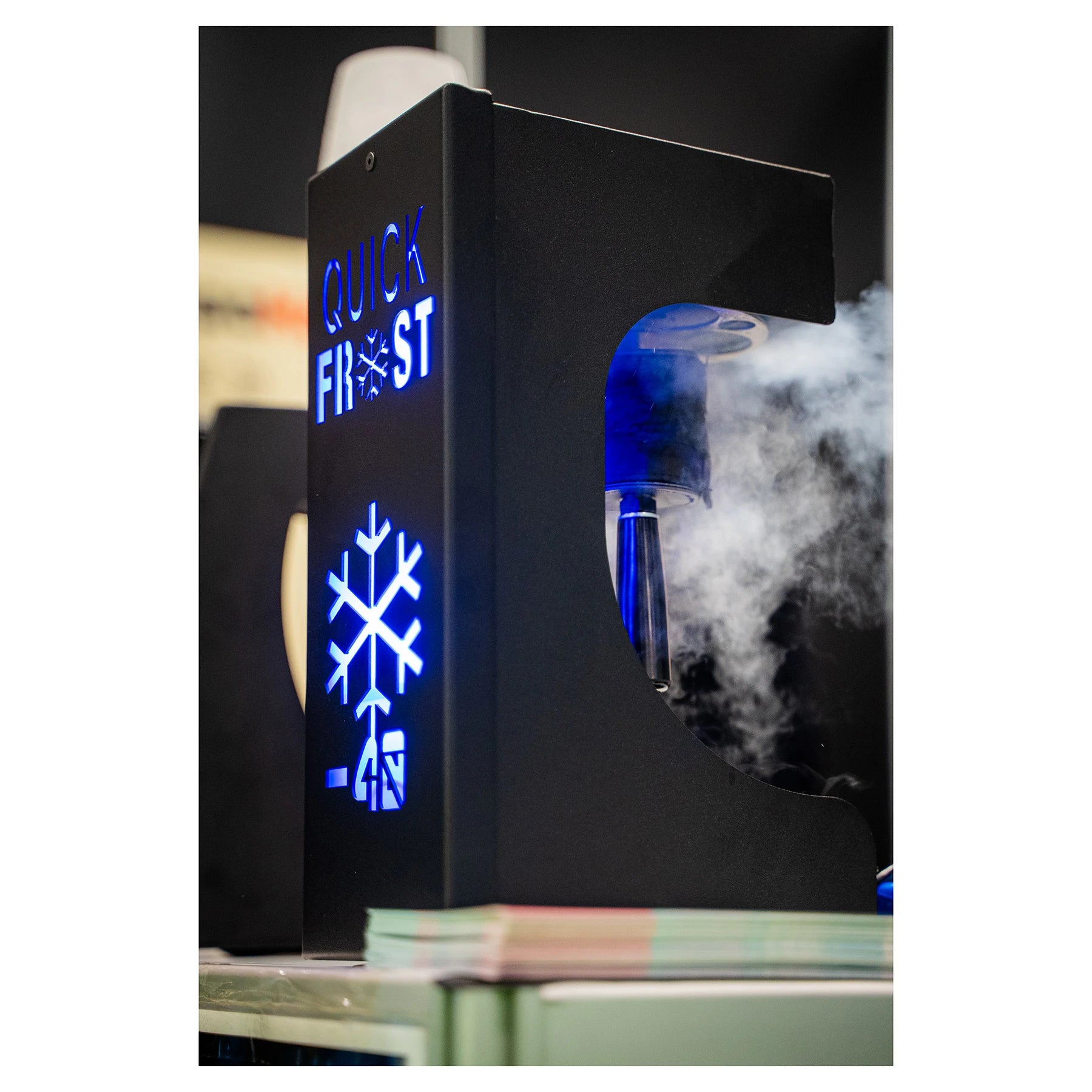 Escarchadora de copas y vasos + accesorio hielo seco QuickFrost ICG-6000