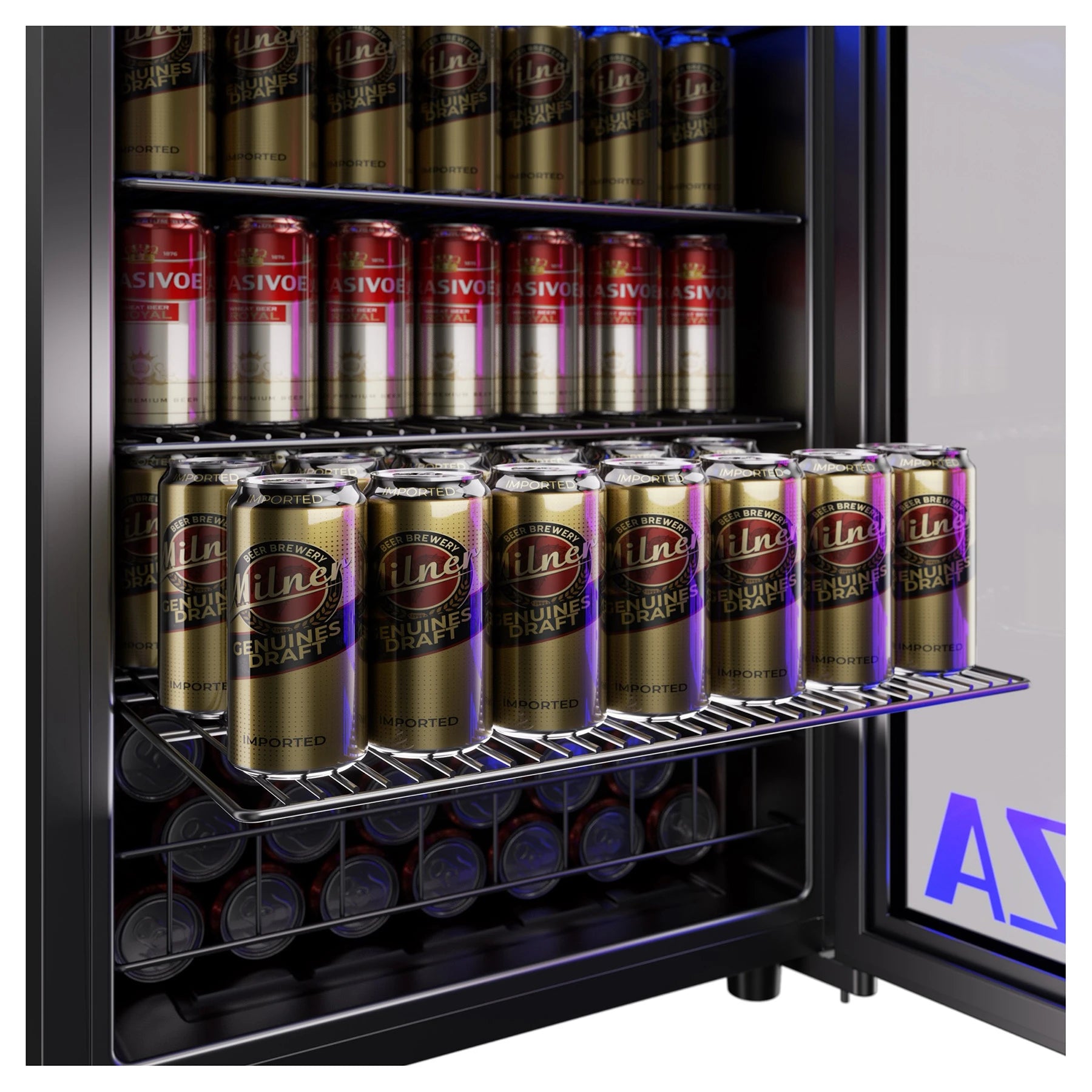 Interior de la nevera La Sommelière BEER150 con estantes extraíbles llenos de latas de cerveza y puerta abierta con parte del letrero “CERVEZA” visible.