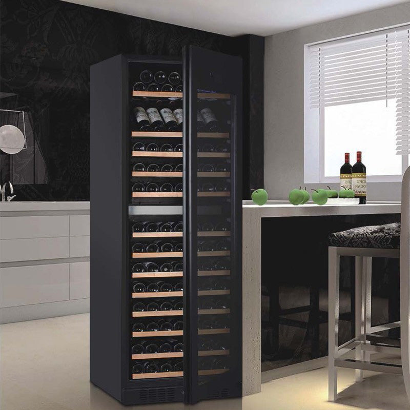 Cave Vinum CV166-BL-2T PREMIUM, vinoteca de 166 botellas doble zona, vista del equipo con puerta de cristal.