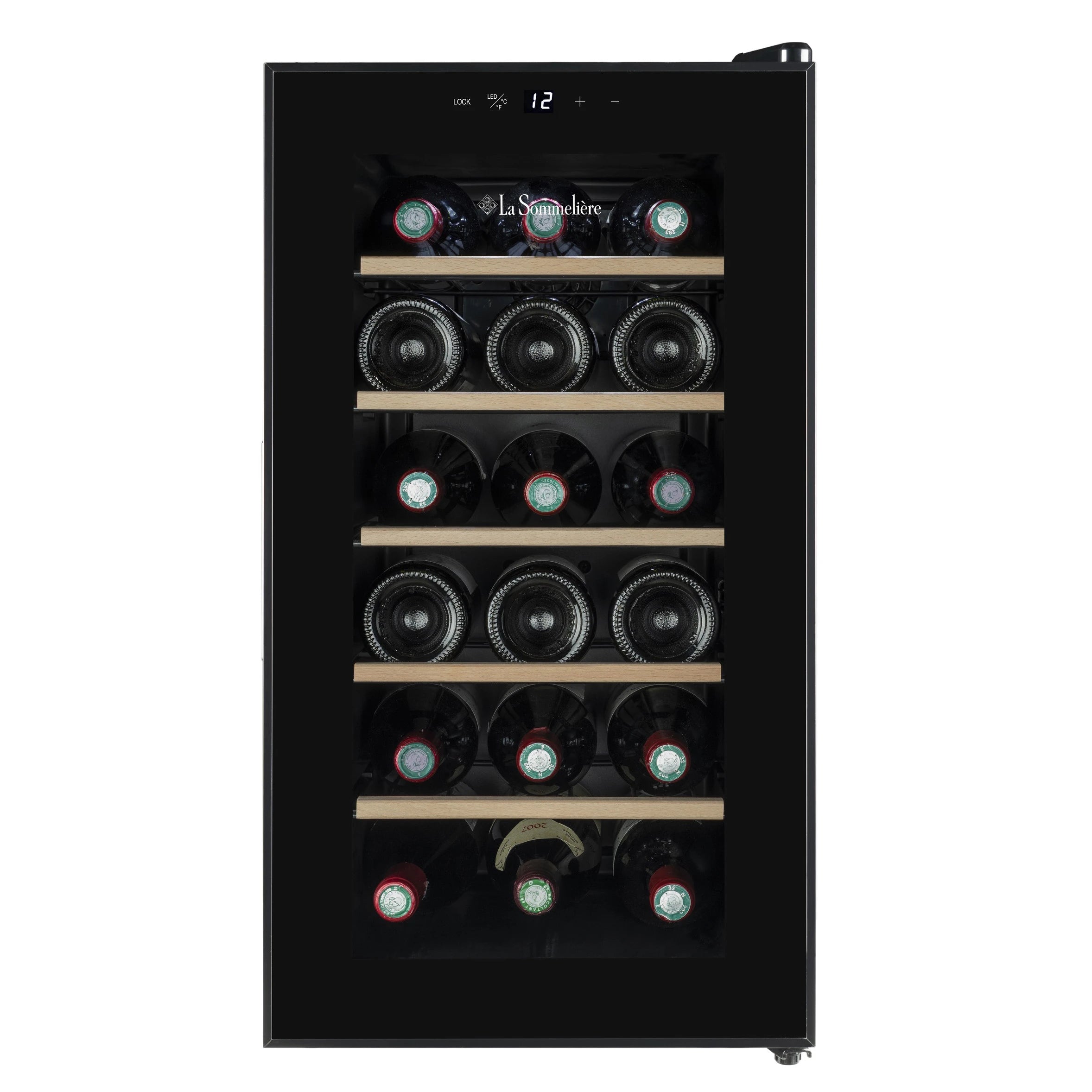 Vista de la Vinoteca 18 botellas La Sommelière 18SILENCE con estantes de madera llenos de botellas