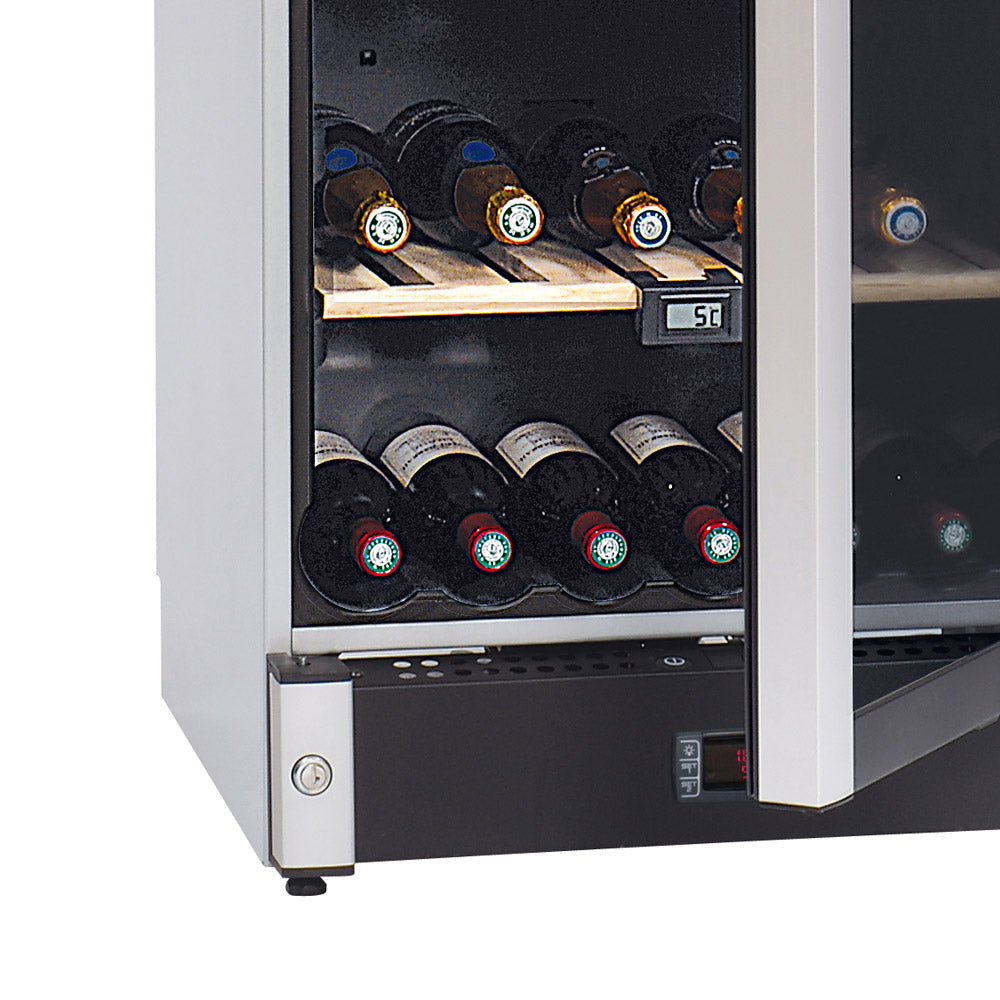 Detalle la cerradura de la Vinoteca 197 botellas multitemperatura La Sommelière VIP185