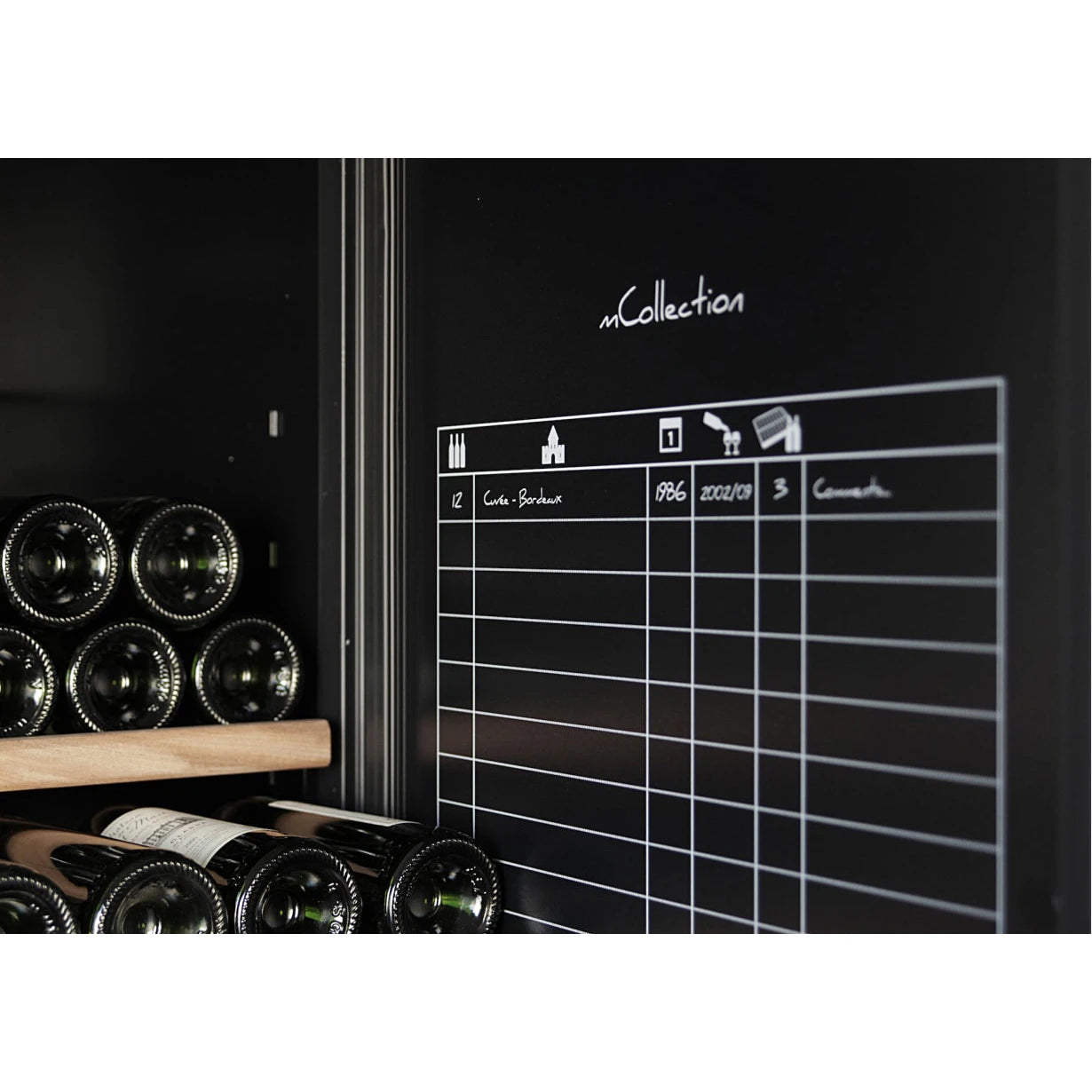 Wine Cooler 237 bottles mQuvée WineStore 800 Solid