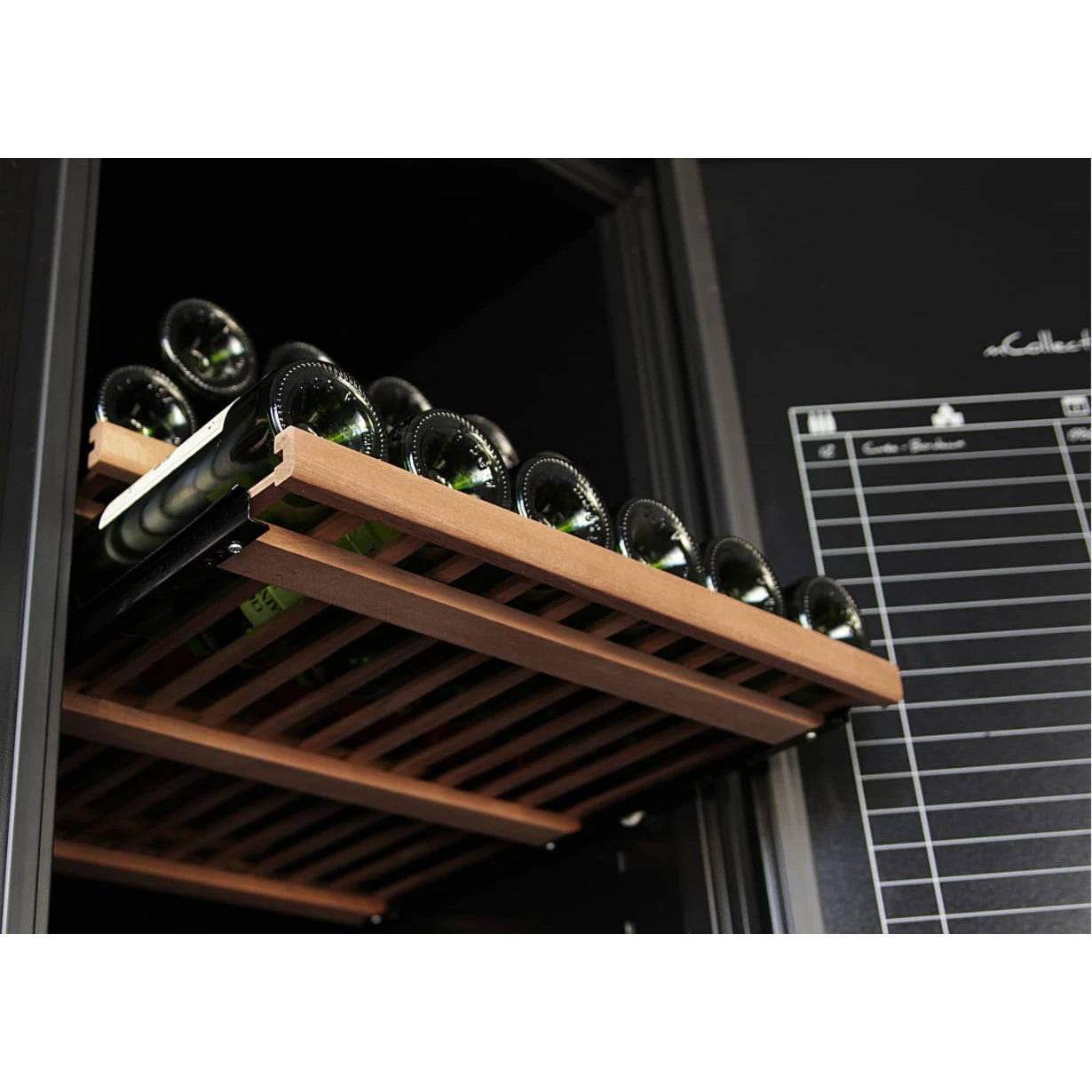 Wine Cooler 237 bottles mQuvée WineStore 800 Solid