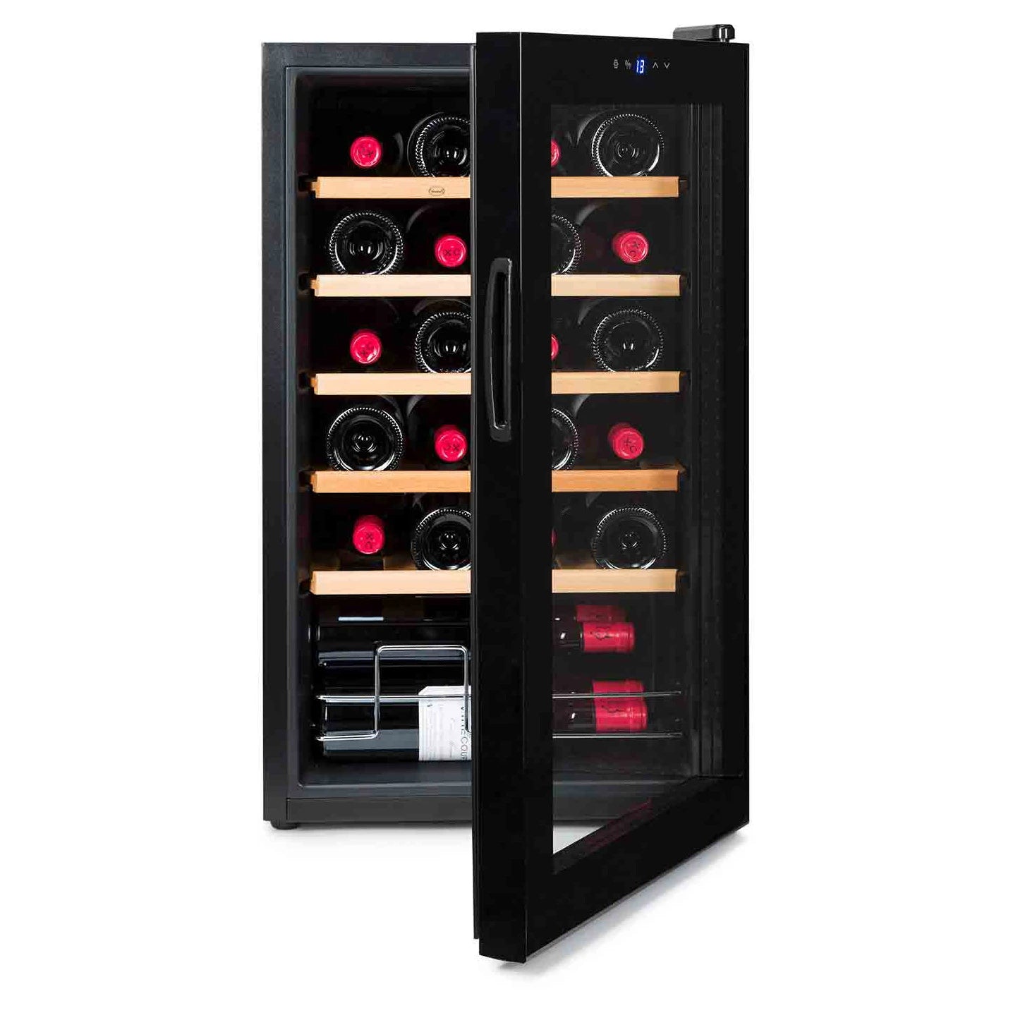 Vinoteca Vinobox V24 Pro con puerta abierta y bandejas de madera extraibles.