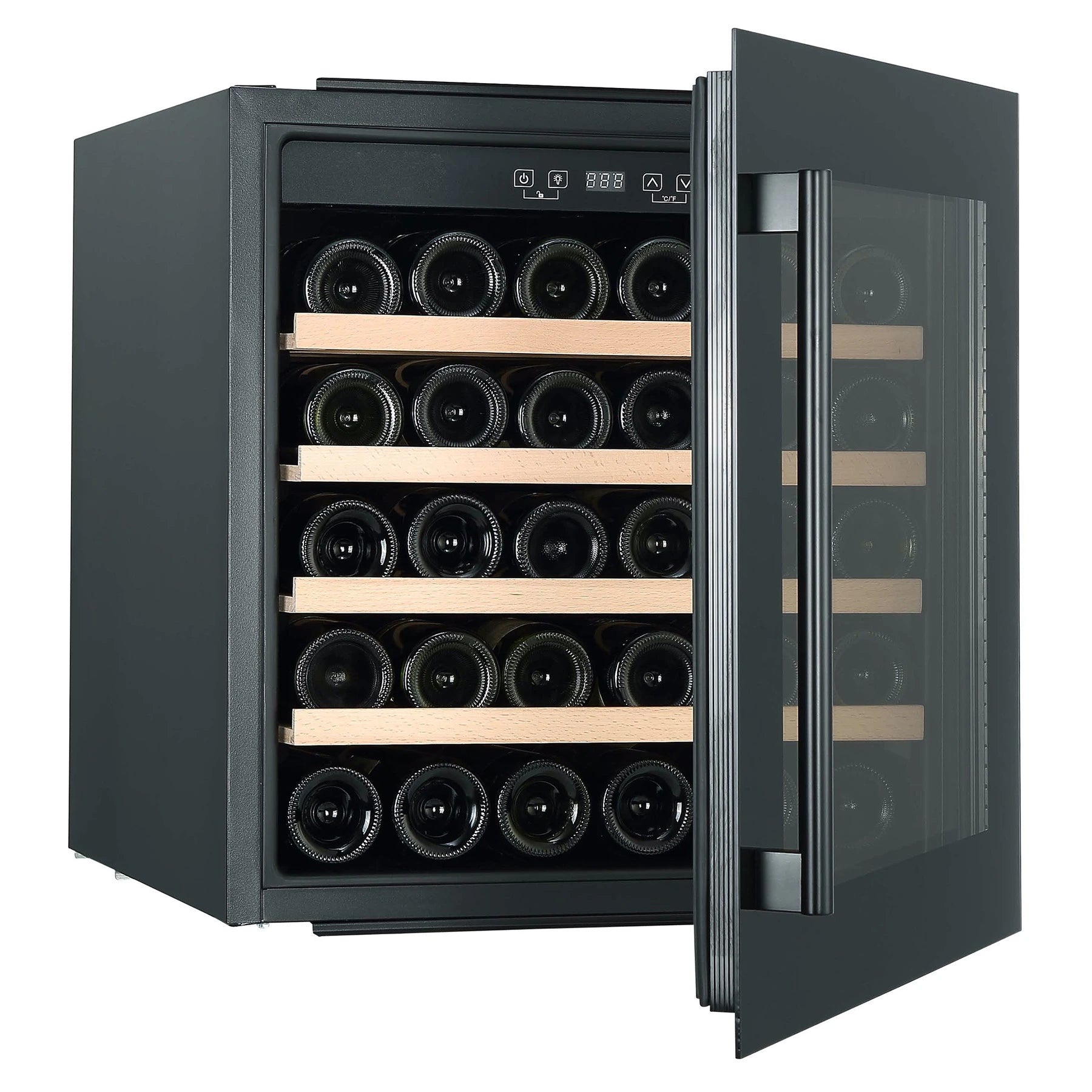 Vinoteca encastrable Caviss SLEN132TBE4 con puerta de vidrio parcialmente abierta, mostrando botellas colocadas horizontalmente en estantes de madera y panel de control digital superior.