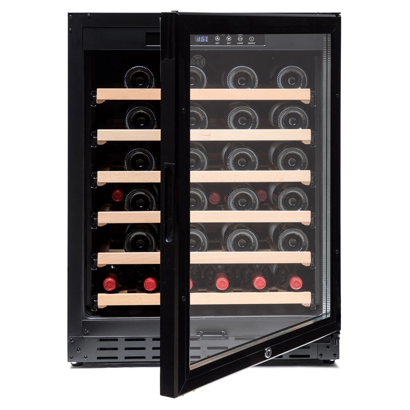 Vinoteca Vinobox V50 GC 1T Black con puerta abierta y bandejas de madera para botellas.