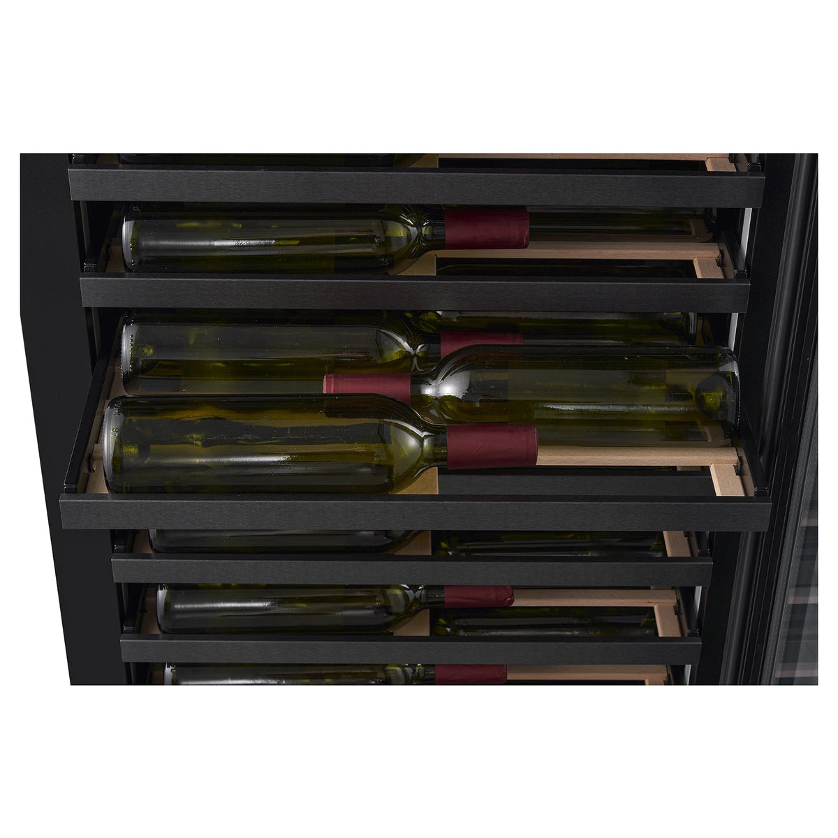 Sliding wooden shelves with bottles in the Nestor M Wine NWV264SGN1 wine cooler