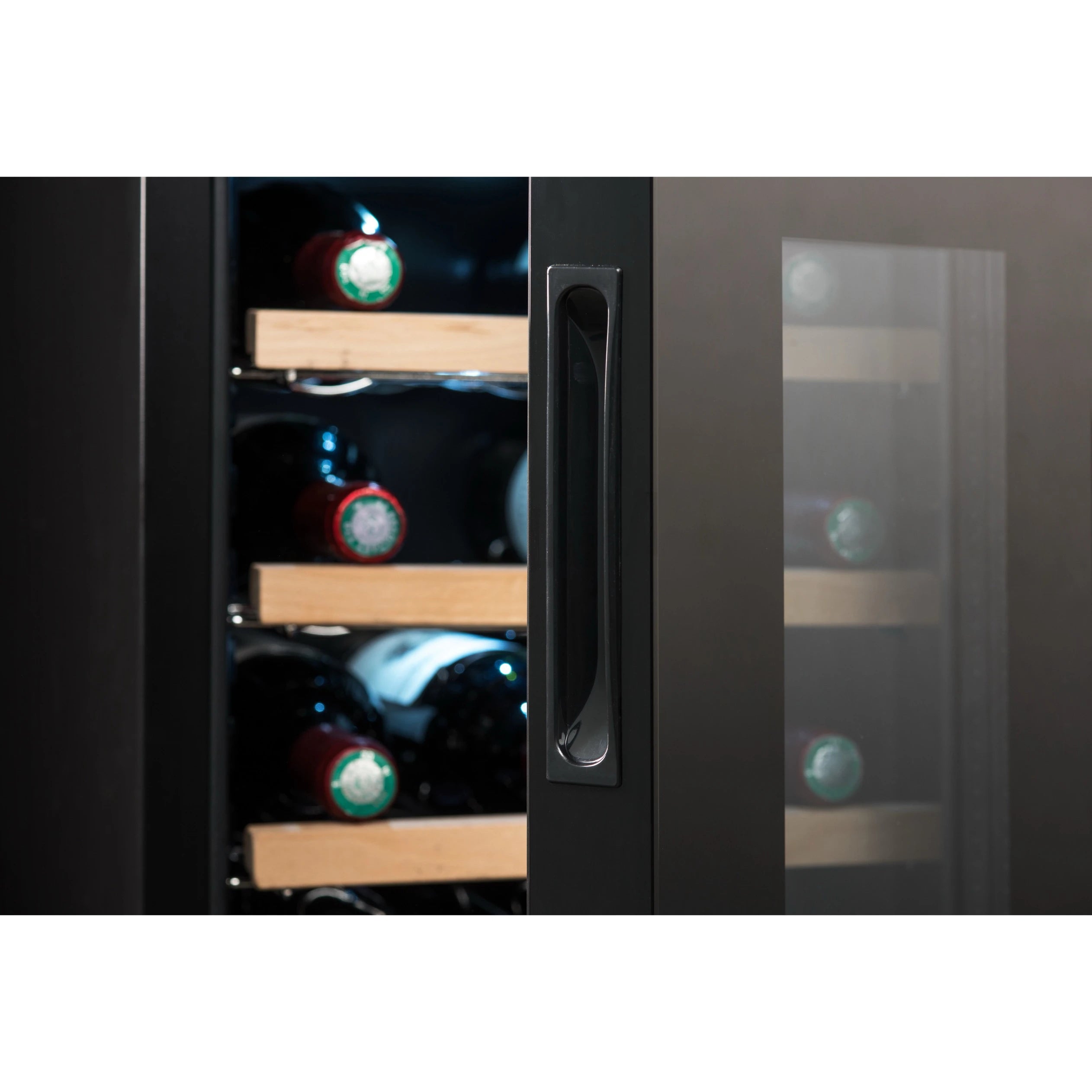 Vinoteca 18 botellas Climadiff CC18F