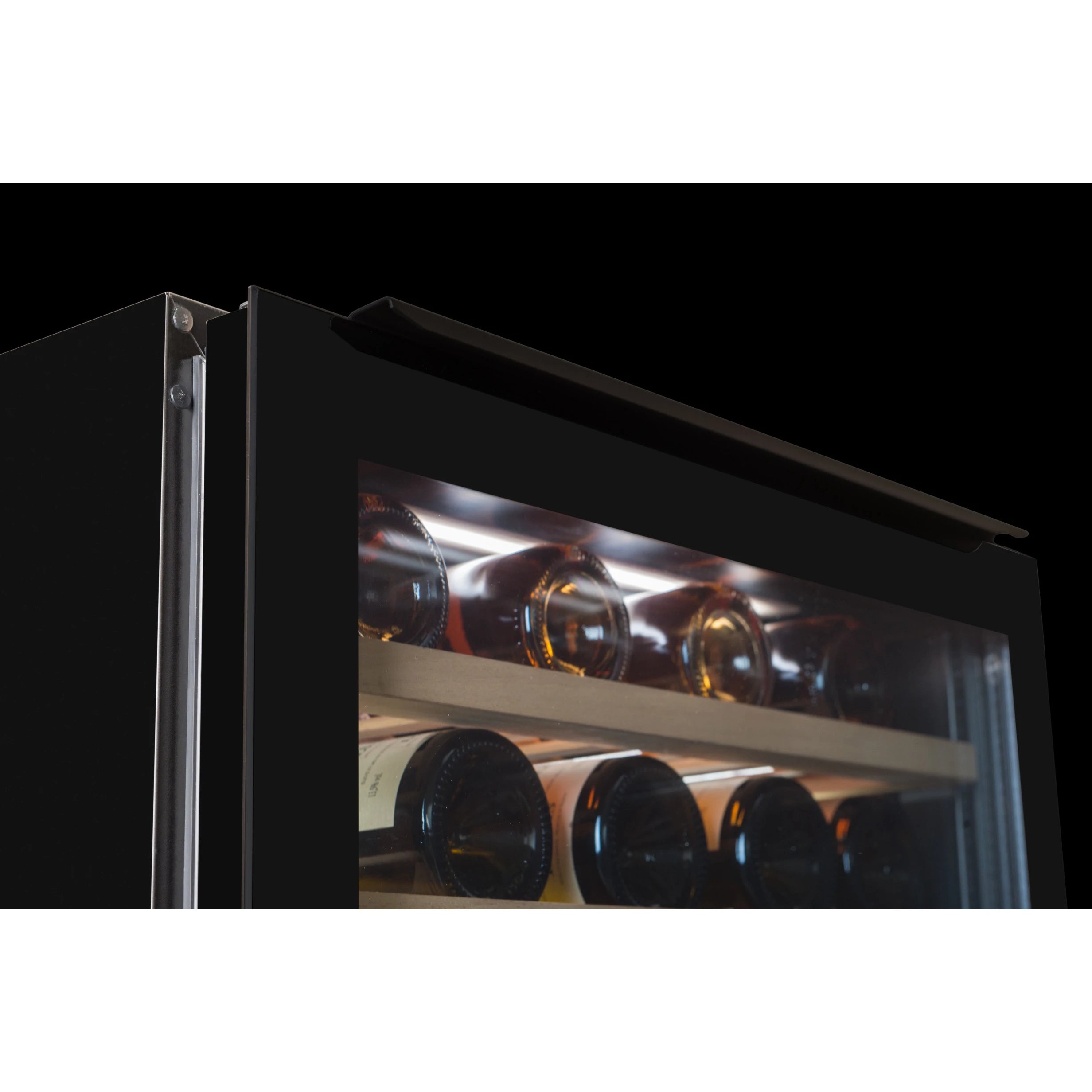 Fotografía de la Vinoteca encastrable 44 botellas Avintage AVU51D82 doble zona.