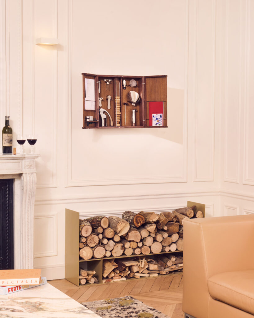 Wine-lover's Curiosities Cabinet