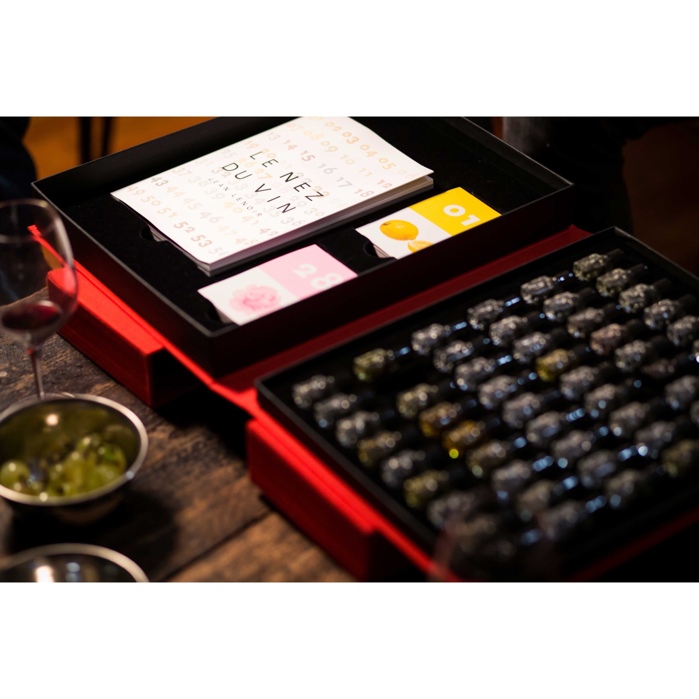 Libro 54 aromas Le Nez du Vin