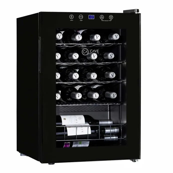 Cave Vinum CV-18-C, vinoteca de 18 botellas con compresor, vista del interior con estantes metálicos.
