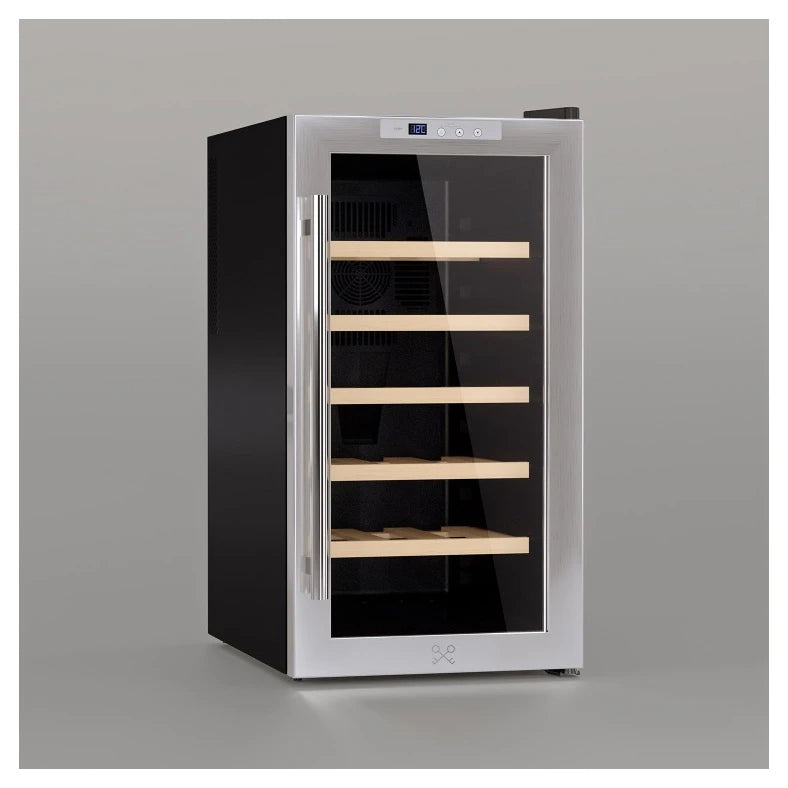 Vinoteca Les Petits Champs CAVC18 abierta con botellas en estantes