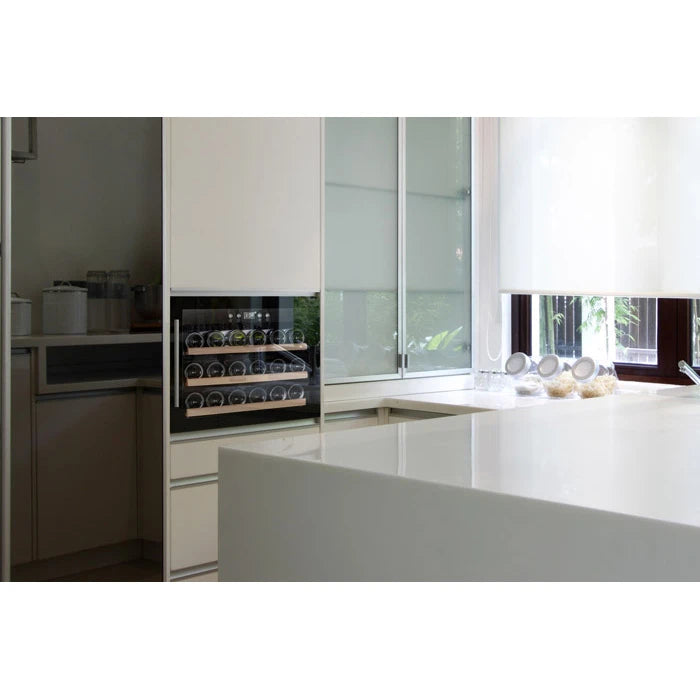 Vinoteca 18 botellas Cavin Scandinavian Collection 18 Black