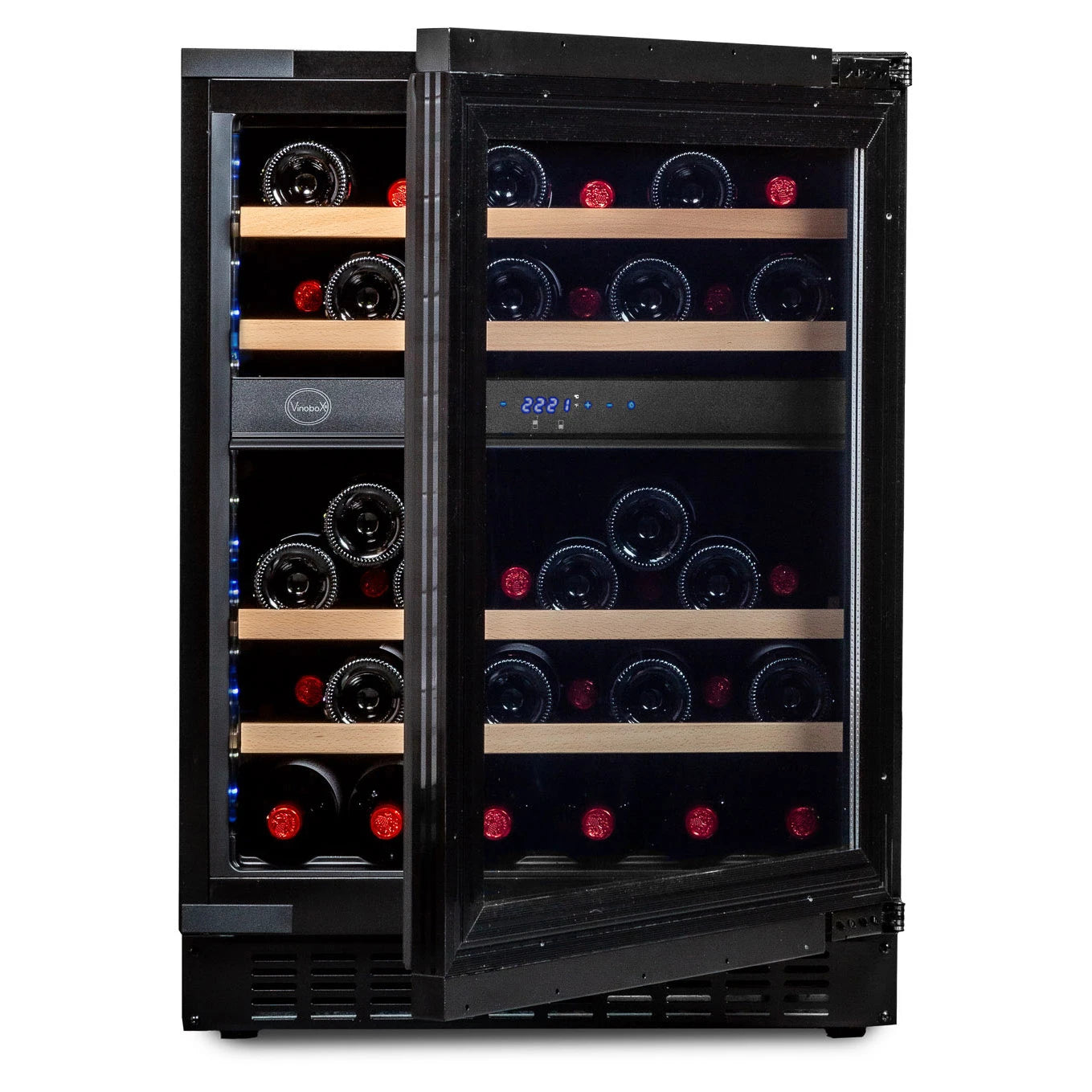 Vista de vinoteca Vinobox V45 Deco con capacidad para 45 botellas, doble zona de enfriamiento independiente y puerta de vidrio abierta mostrando el interior.