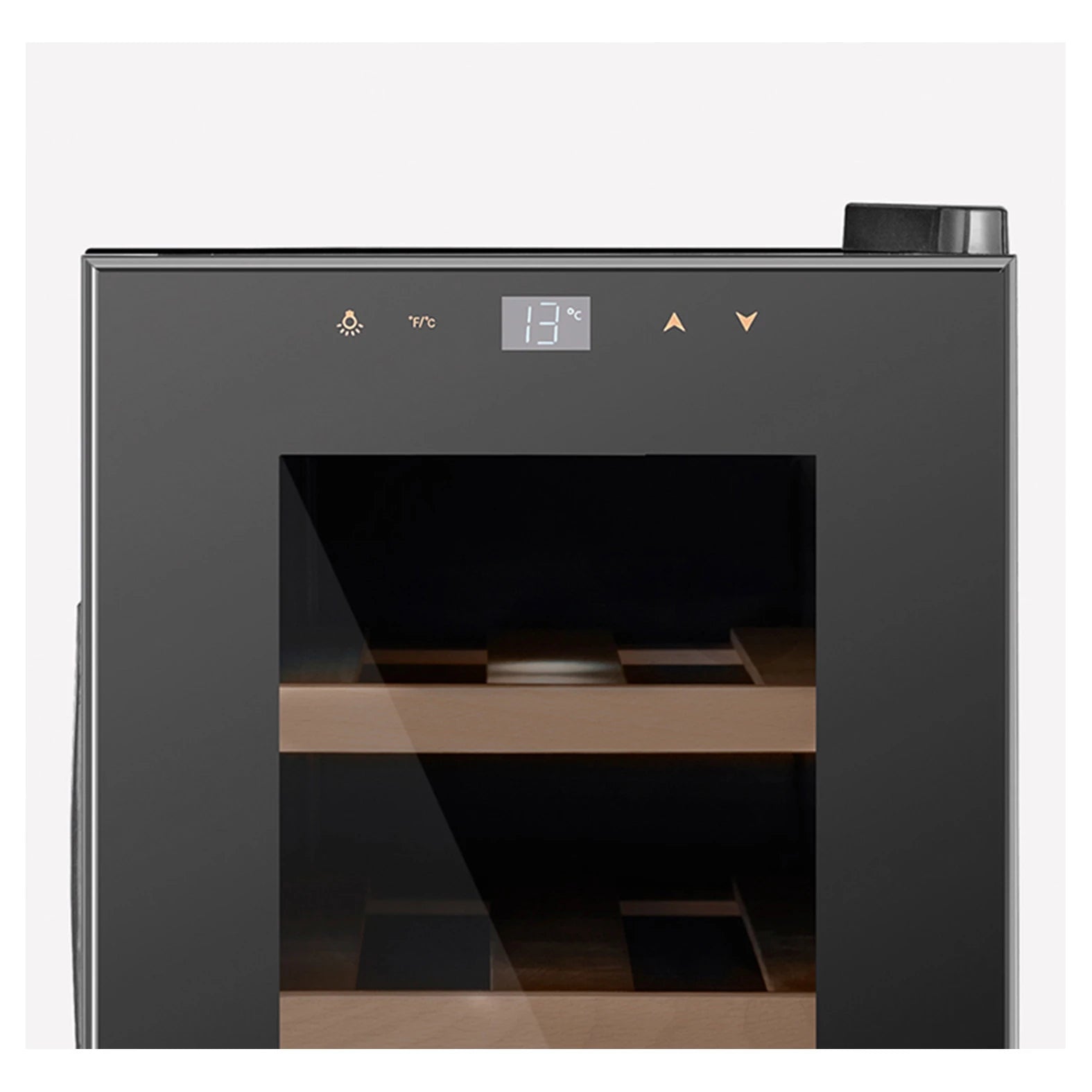 Vinoteca H.Koenig AGE8 de 8 botellas, vista con puerta abierta y estantes de madera.