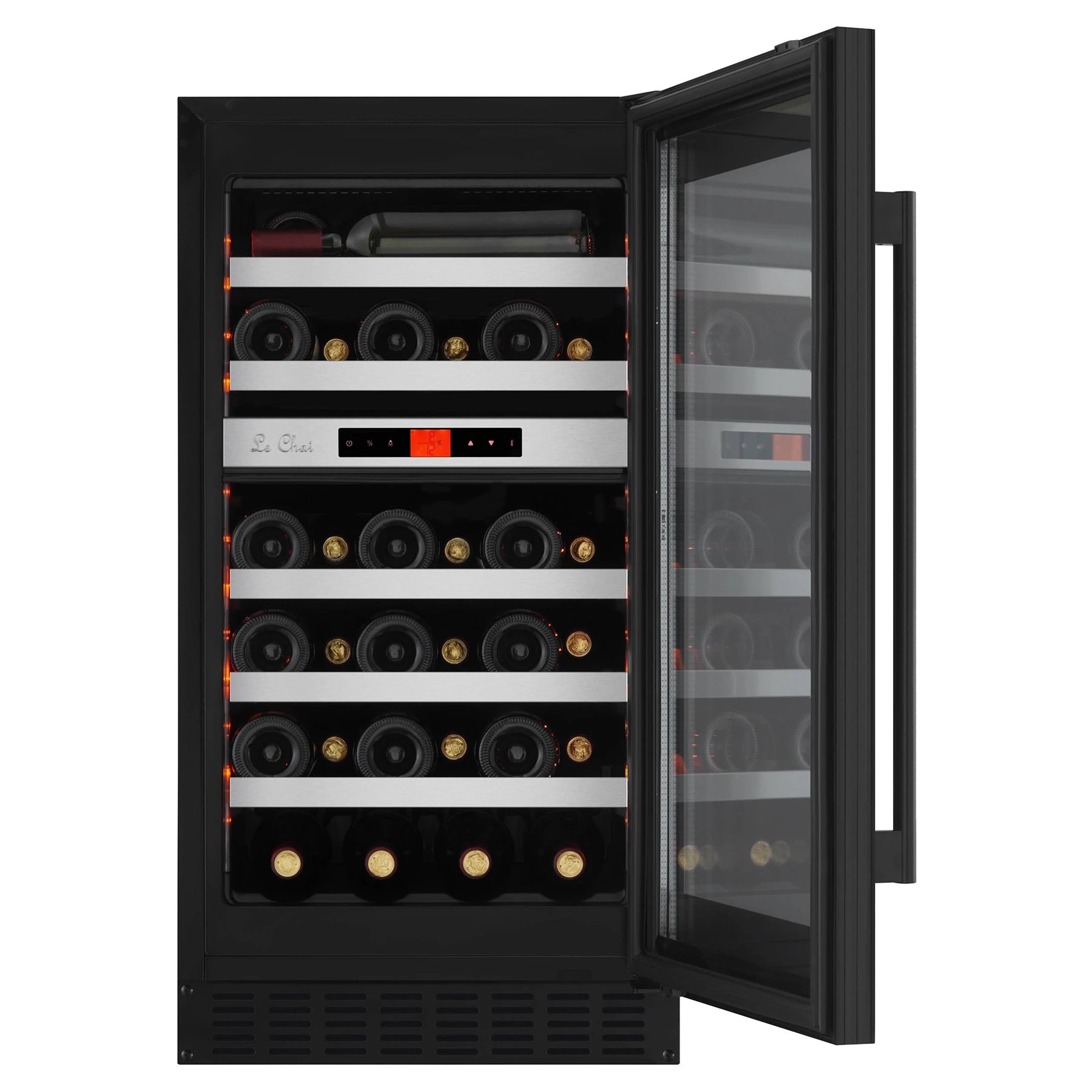 Vinoteca Le Chai LBN330 de 33 botellas con puerta abierta y estantes de madera.