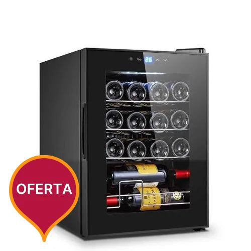 Imagen de vinoteca negra con control digital de temperatura, botellas de vino almacenadas y un sello promocional que indica oferta especial.
